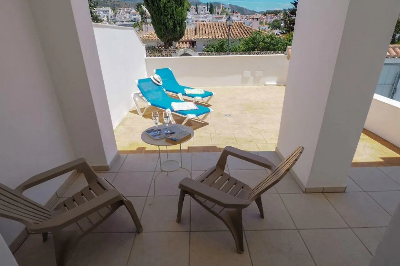 Nerja Paradise Rentals - Villa Ambar
