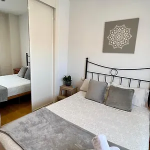 Deyanira Suite, Aeropuerto, Ifema , Madrid Spain